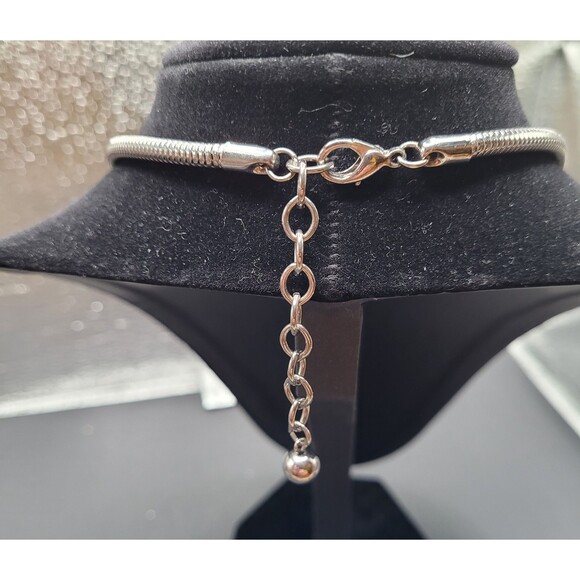 Silver Twist Pendant on Snake Chain Necklace Badass Biker - Picture 5 of 6